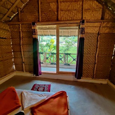 The Gravity Cafe -A Unit Of Staychillhampi Hampi Exterior foto