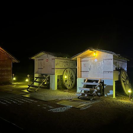 The Gravity Cafe -A Unit Of Staychillhampi Hampi Exterior foto