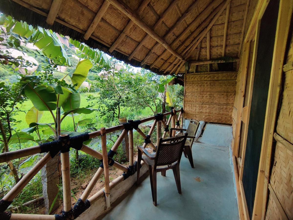 The Gravity Cafe -A Unit Of Staychillhampi Hampi Exterior foto