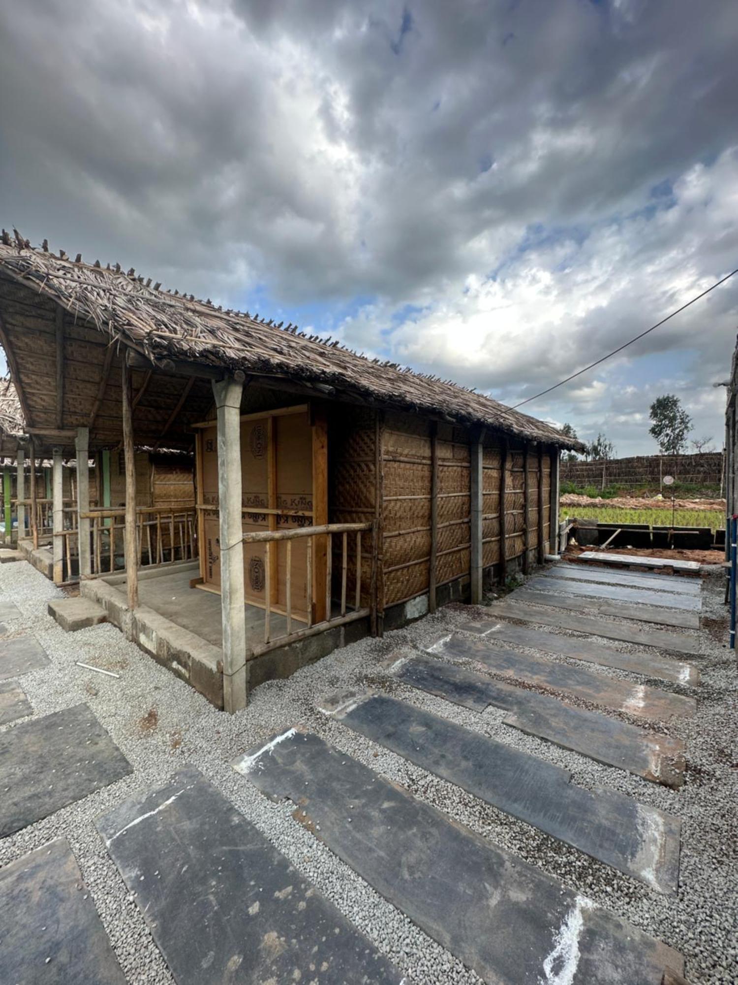 The Gravity Cafe -A Unit Of Staychillhampi Hampi Exterior foto