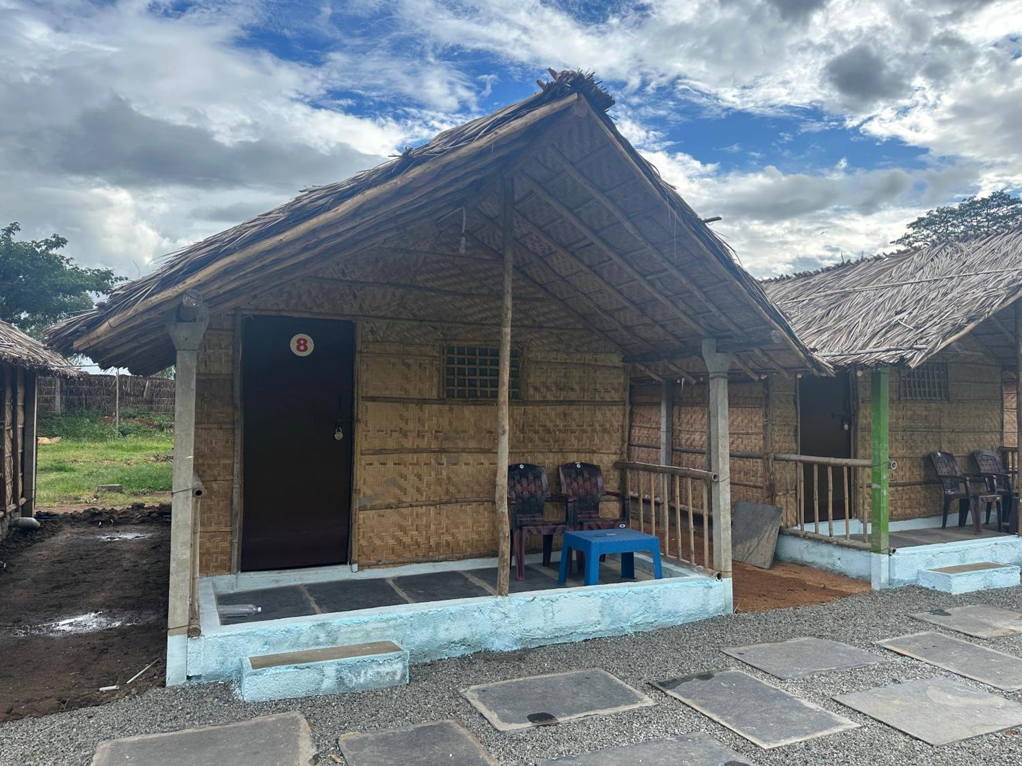 The Gravity Cafe -A Unit Of Staychillhampi Hampi Exterior foto
